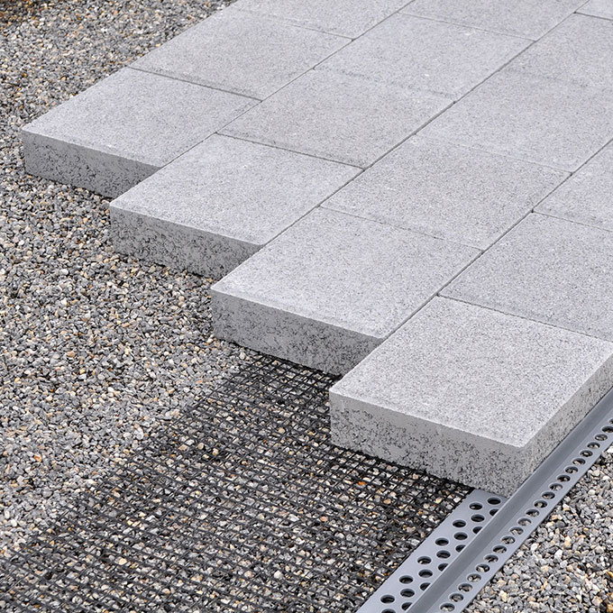 Randabschlussprofil steinfix® netz grau, Länge 200 cm, Steghöhe 22 mm