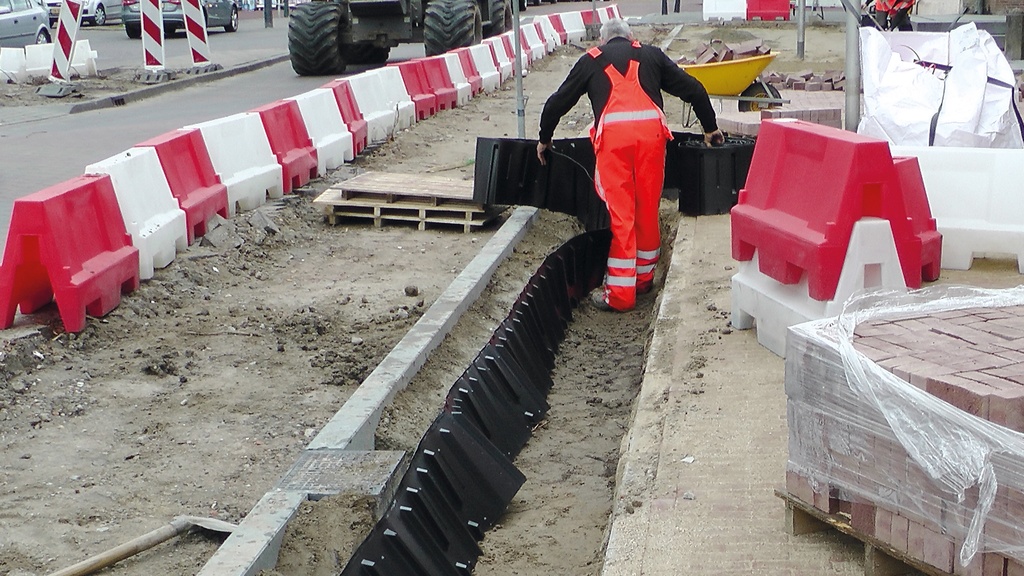 Wurzelführungsbahn ROLLRIB® 90 cm hoch, Rolle à 21 m