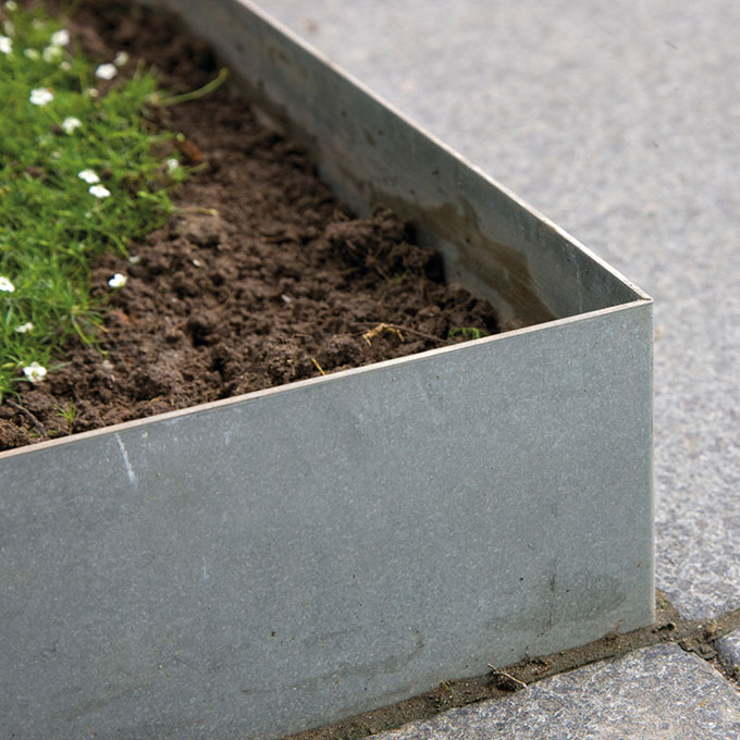 Randbegrenzung Stahl verzinkt 2 mm x 10.2 cm