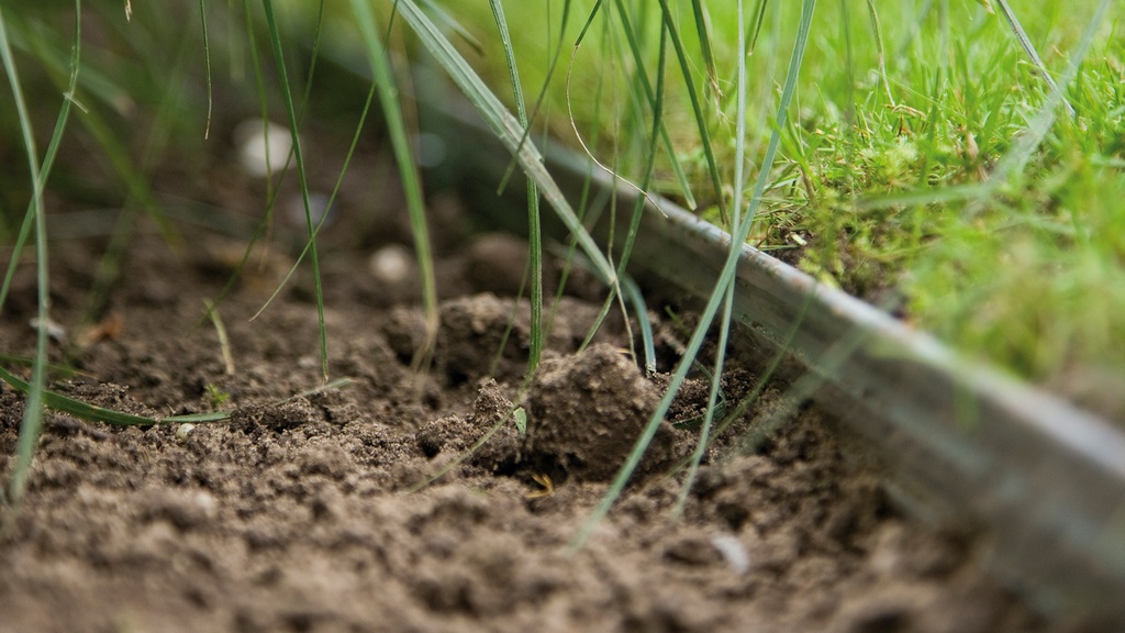 Randbegrenzung Aluminium silber 3.2 mm x 10.2 cm