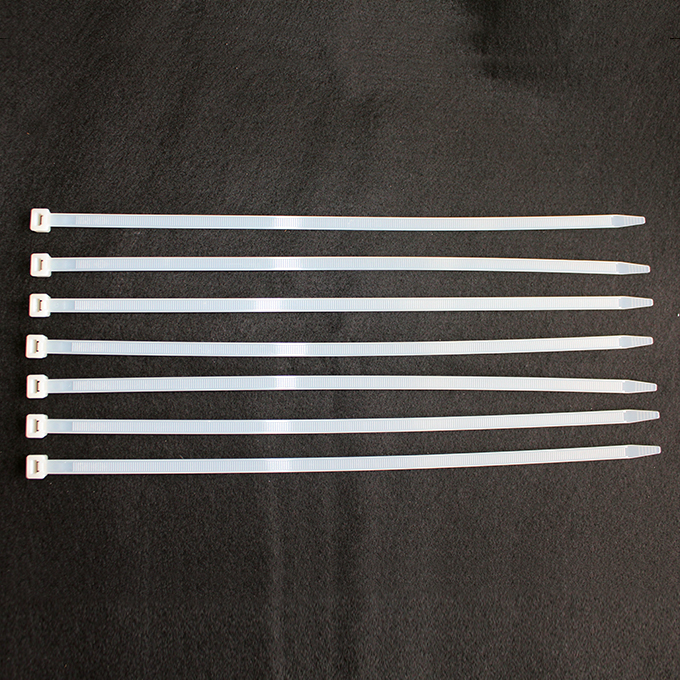 Attache-câbles 365 x 7.8 mm, natur, sachet de 100 pièces